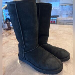 Black Ugg tall boots size 8